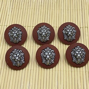 Lion Emblem Tan Button Set: Coats, Jackets, Cardigans - 6 Piece image 7