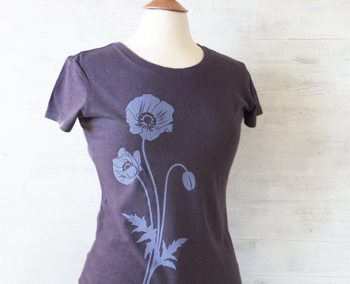 photo of handmade organic cotton t-shirt with Poppy design