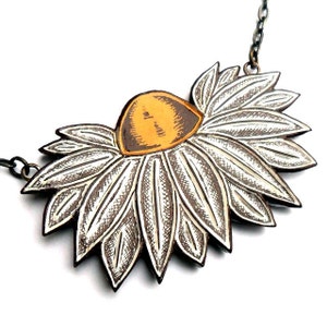 White and Yellow Daisy Flower Pendant Necklace Jewelry image 1