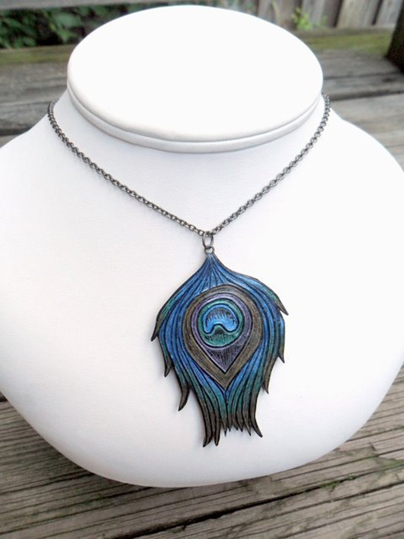 Metallic Blue, Green and Purple Peacock Feather Necklace Strut your Stuff image 4