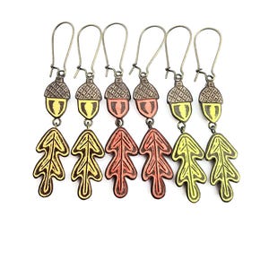 Acorn and Oak Leaf Dangle Earrings, Fall Acorn Jewelry, Fall Earrings, Acorn Earrings, Fall Fashion, Gift for Her