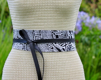 REVERSIBLE Leather + Fabric black and white print Obi Wrap Sash Belt • custom made • bespoke XS S M L XL Plus & Petite size • 3 inches wide