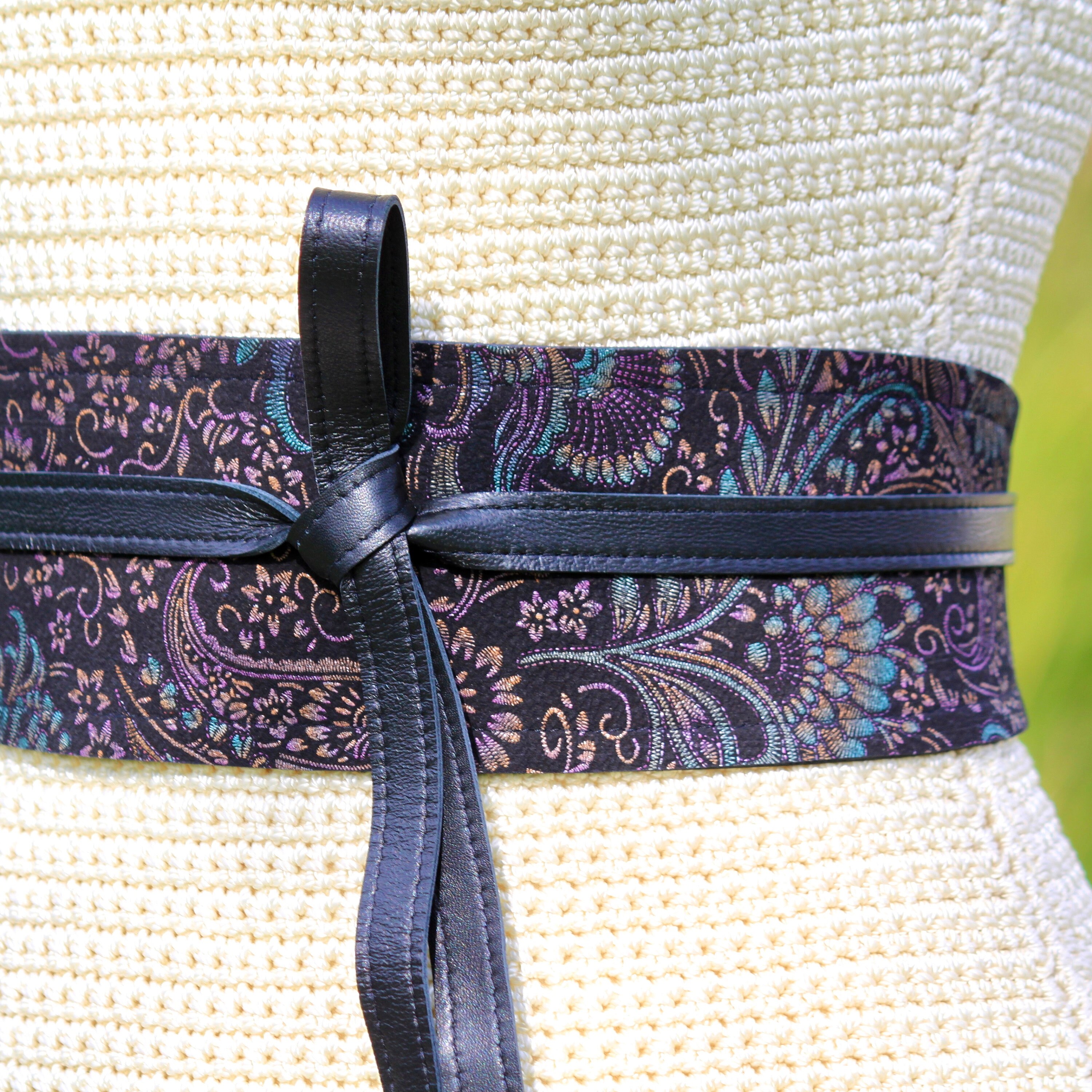 Reversible Leather Floral Jacquard Suede & Lambskin Wrap  display picture 2