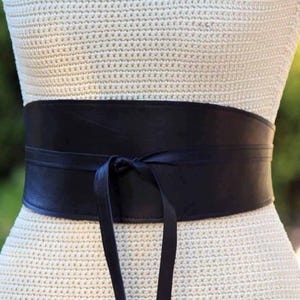 Reversible Lambskin Leather Obi Belt: Black Corset Style Wrap Belt