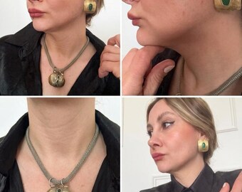 Conjunto de collar y pendientes HEKATE, hechos a mano en jade y latón.
