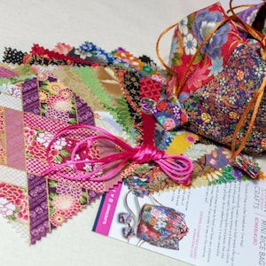 Japanese 'Komebukuro' Mini Rice Bag Kit, Metallic Fabrics - ENGLISH Instructions