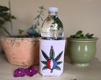 Pot Leaf Grateful Dead Lightning Bolt Cozie