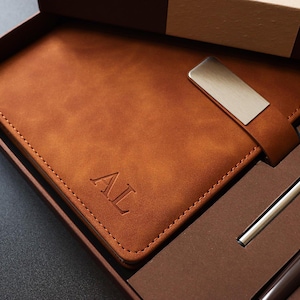 Custom Initials Notebook with pen,Personalized A5 Vegan Leather Notebook,Father's Day Gifts Men