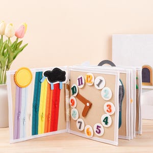 Książka Montessori, Książka z zadaniami, Książka z filcu, Książka z zadaniami Montessori, Prezent dla dzieci, Książka z zadaniami Księżniczki, Cicha książka, Zabawka sensoryczna.