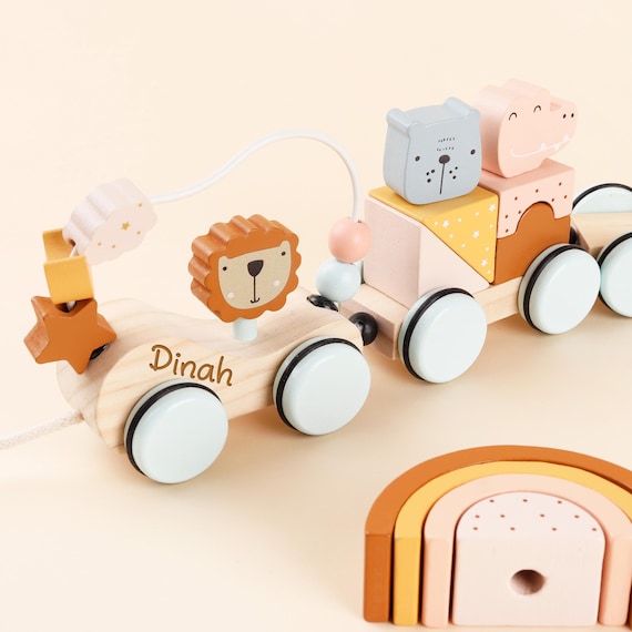 Set di giocattoli in legno con animali tagliati personalizzati