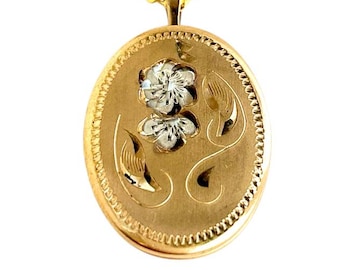 Vintage 14k Gold Filled Oval Locket Engraved White Gold Diamond Cut Etched Floral Pendant Necklace