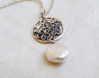 Sterling Silver Floral "Love" Pendant Freshwater Pear Chain Necklace