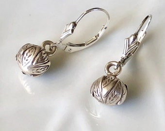 Flower Bud Sterling Silver Earrings Hand Engraved Hill Tribe Leaf Dangle Earrings
