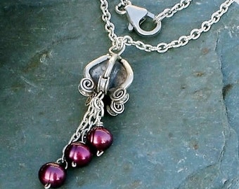 Burgundy Freshwater Pearl Hill Tribe Sterling Silver Hand-carved Flower Pendant Chain Necklace