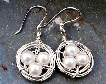 Boucles d'oreilles nid d'oiseau triples perles d'eau douce blanches Boucles d'oreilles en fil d'argent sterling