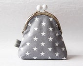 Metal frame coin purse - stars - grey - white - retro - girly -- Kiclac Twinkle - Grey