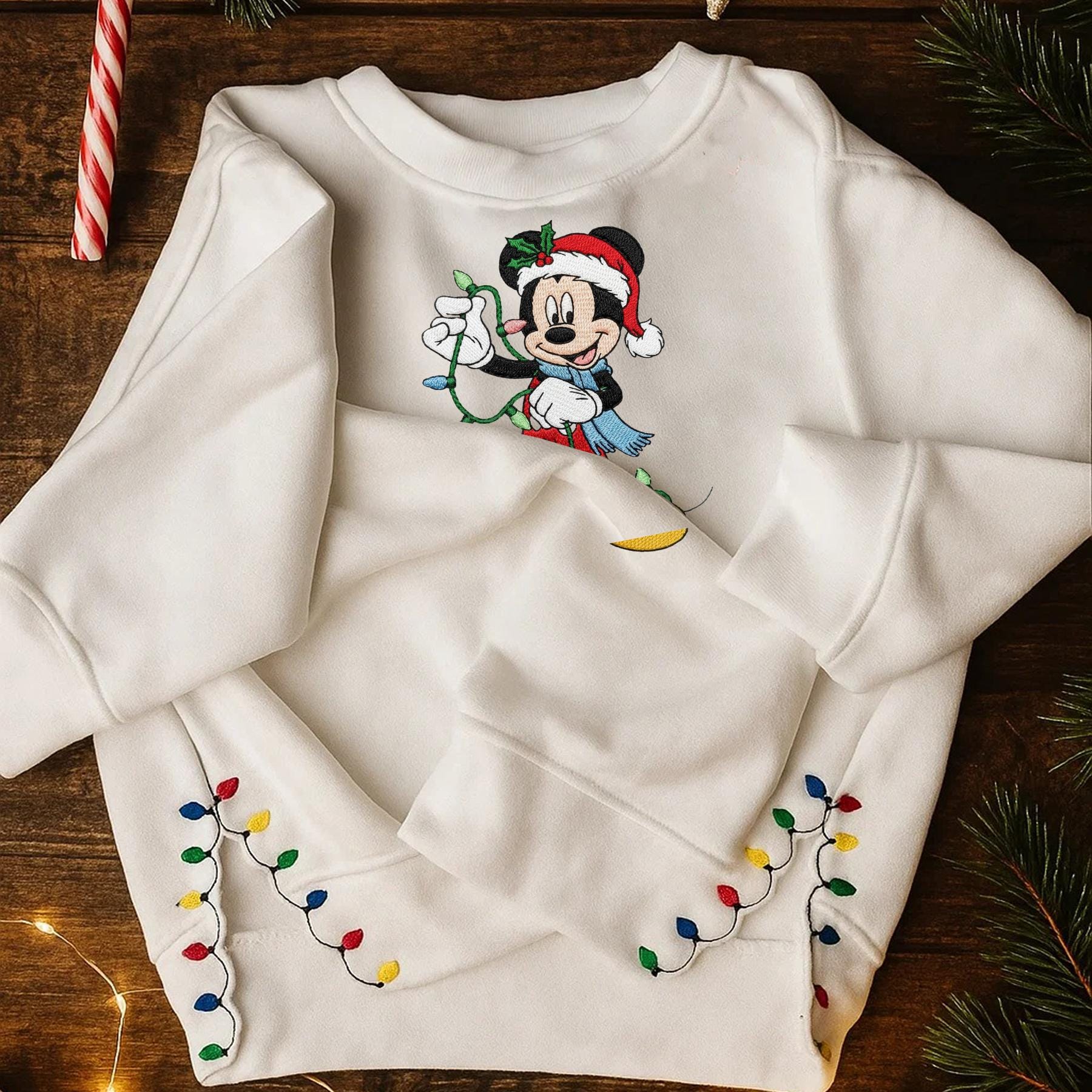 Embroidered hoodies mickey mouse México