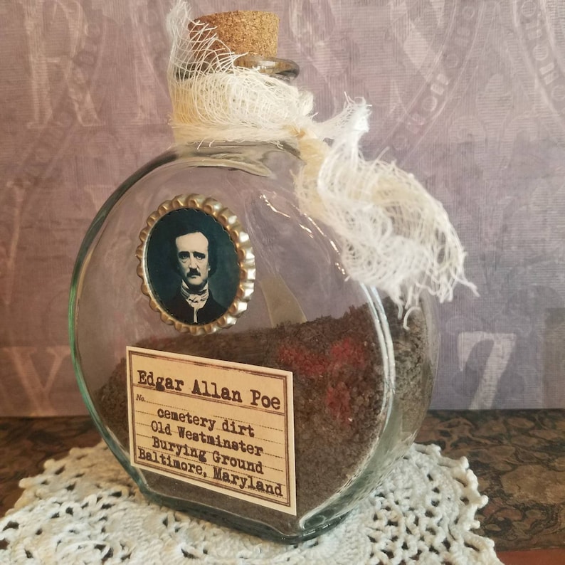 Suciedad del cementerio - Botella de arte de Edgar Allan Poe imagen 3