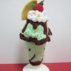 Sundae Crochet Pattern Dessert Pattern Crochet Food Pattern PDF Instant Download No-Glass Tall Minty Chocolate Ice Cream Sundae