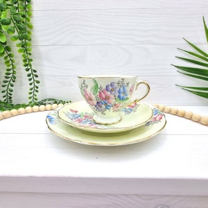 Foley Bone China Tea Cup And Saucer Set Antique Made 1920s England.