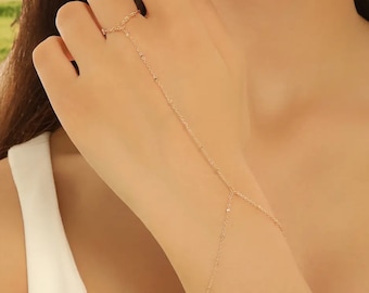 Kleine Diamant-Handkette | Verstellbare Armbandkette | Eleganter Schmuck | Geschenk für Sie | Edles, schlichtes Handstück