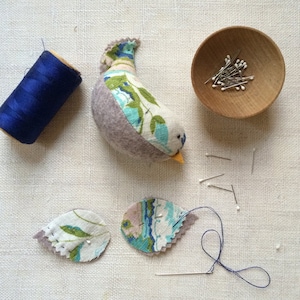 merry wobbler birds : a sewing pattern image 3