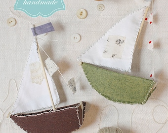 little felt boats : a sewing pattern