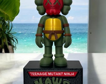 3D Printed Mutant Hero Figure – Ninja-Inspired Art Toy with Display