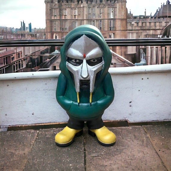 [HIP HOP] MF DOOM ミニフィギュア本体のみ　レア物 MF DOOM Tribute Art Toy – Handmade Figure (preorder) - Etsy