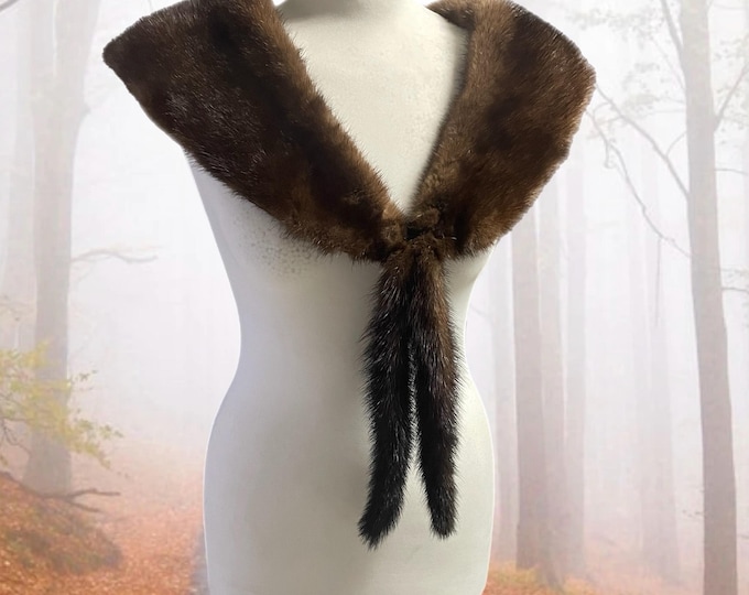 Elegant Brown Mink Fur Stole Collar Vintage from the 1950s 50s Retro Fashion