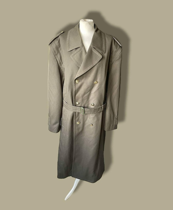 Czechoslovak Officer's Uniform from 1998 – Perfect Condition vintage Size XXL 45% wool khaki