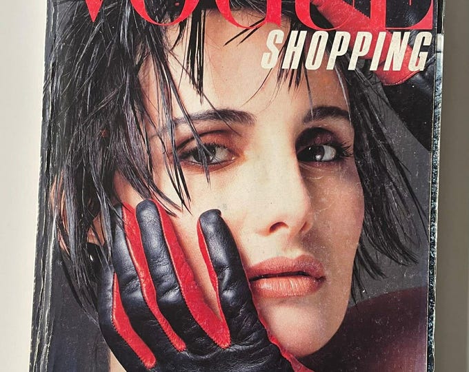 Vintage Vogue Italia  Shopping Guanti Di Prada 1983  80s Luxury 1980s