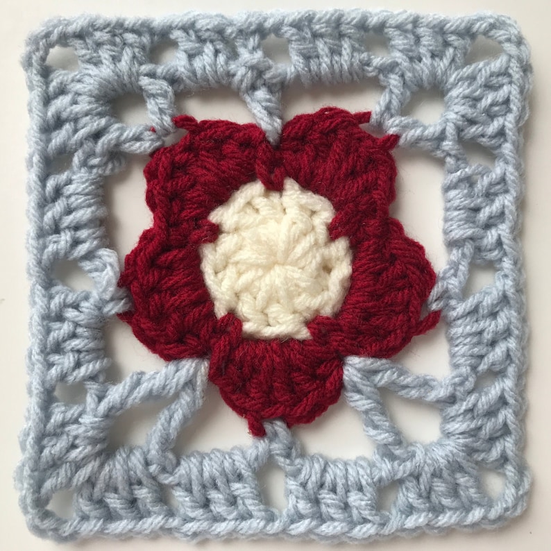 Tudor Rose Granny Square Crochet Pattern image 1