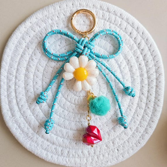 G-dragon Daisy Keyring, Handmade Polymer Clay Keychain, GD