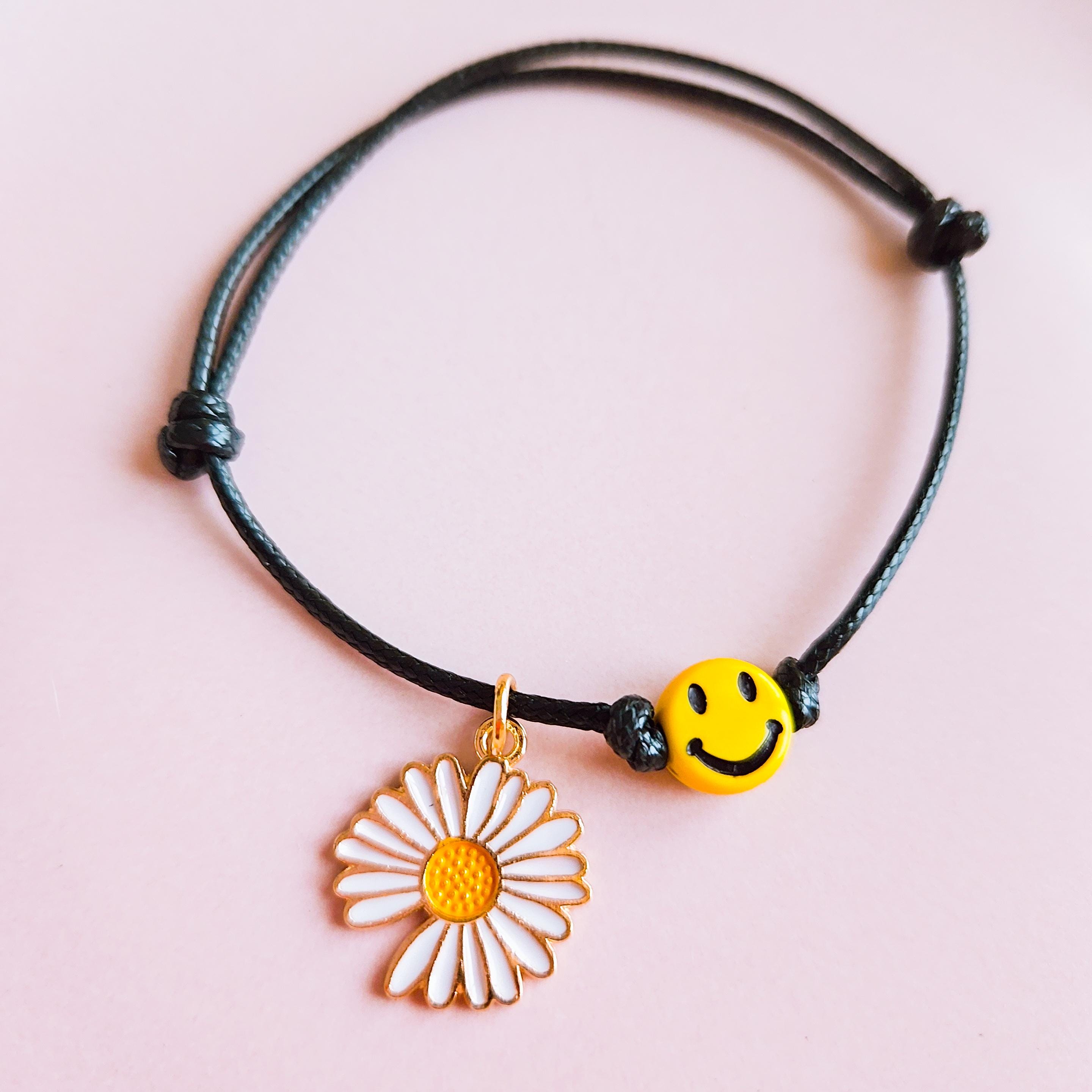 SET OF 2 G-dragon Daisy Smiley Charm Bracelet, G Dragon Adjustable 