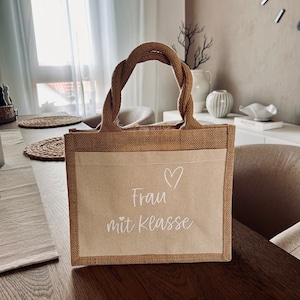 Frau mit Klasse - Jute Gift Tasche | Geschenktasche | Lehrerin | Schule | Abschiedsgeschenk | Geschenk Idee