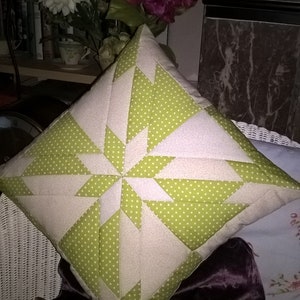 Hunters Star Patchwork Cushion image 1