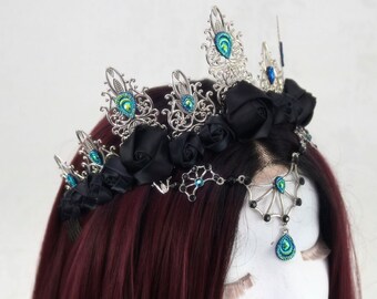 Spider Queen Crown | Dame du Web | Coiffe fantaisie, diadème médiéval, coiffe gothique, couronne de reine maléfique, couronne de fleurs gothiques