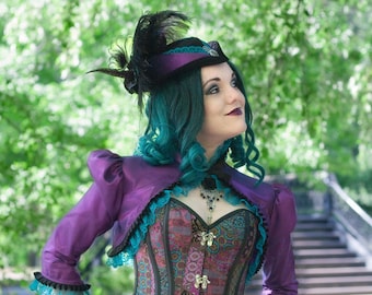 Boléro steampunk parfaitement violet | Chapelier fou gothique Alice au pays des merveilles haussement d'épaules, veste courte victorienne