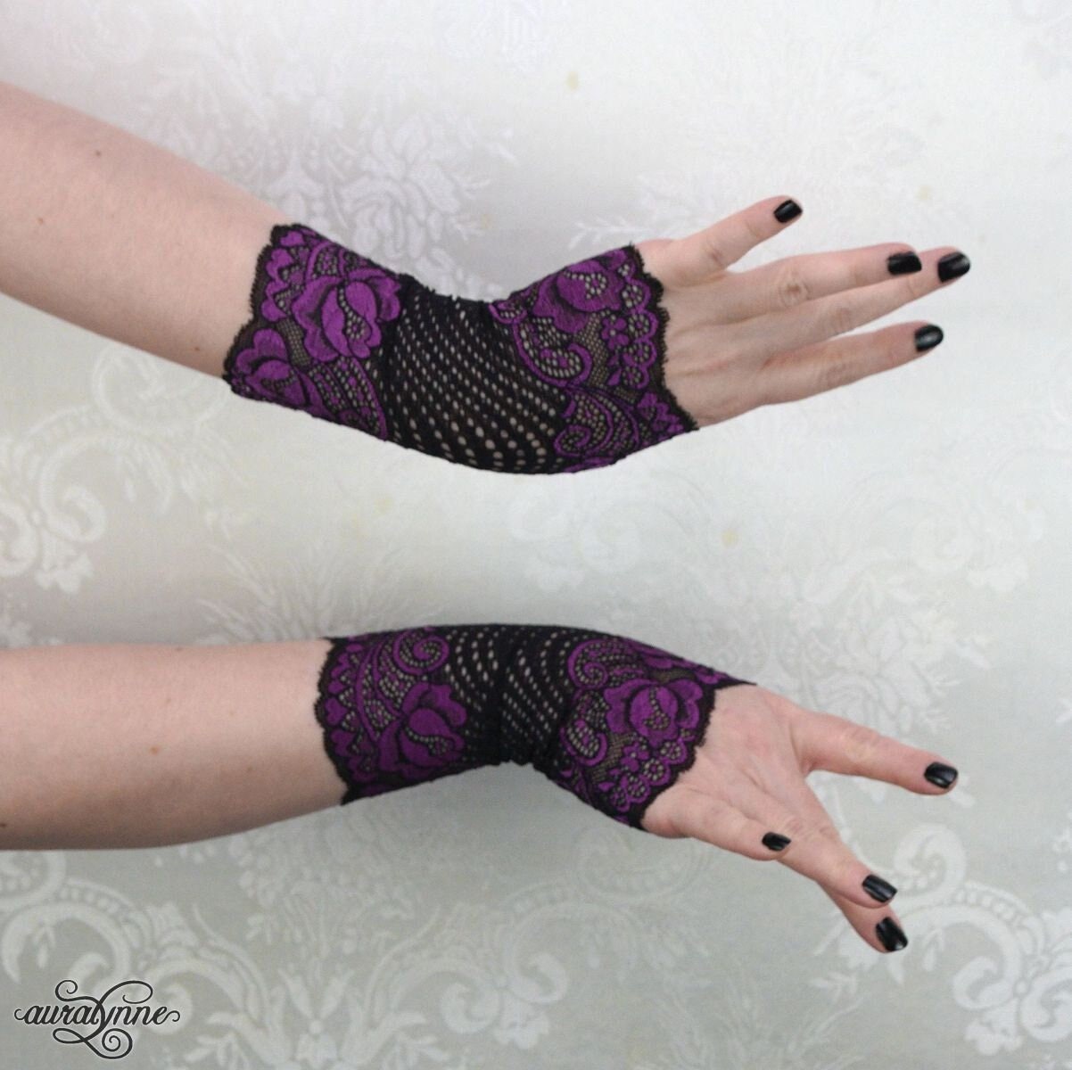 Purple cheap lace gloves