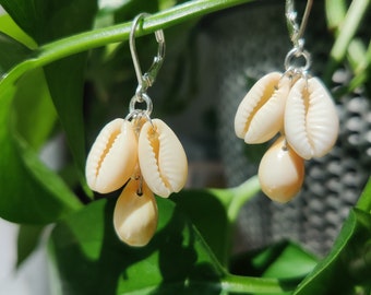 Shell petals - sterling silver natural shell earrings