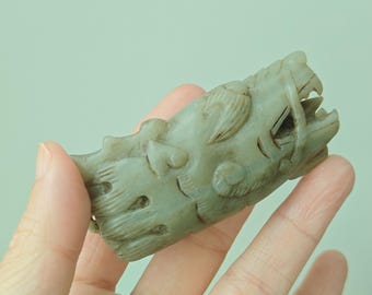 Carved Green Jade Dragon Head Amulet 98g