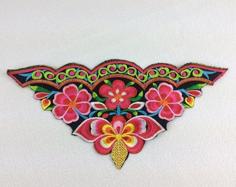 Triangle Chinese embroidery decals