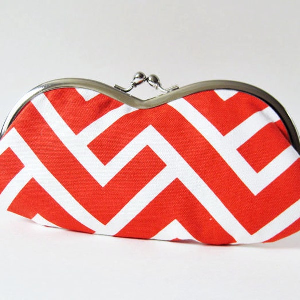 Eyeglass case - coral zigzag