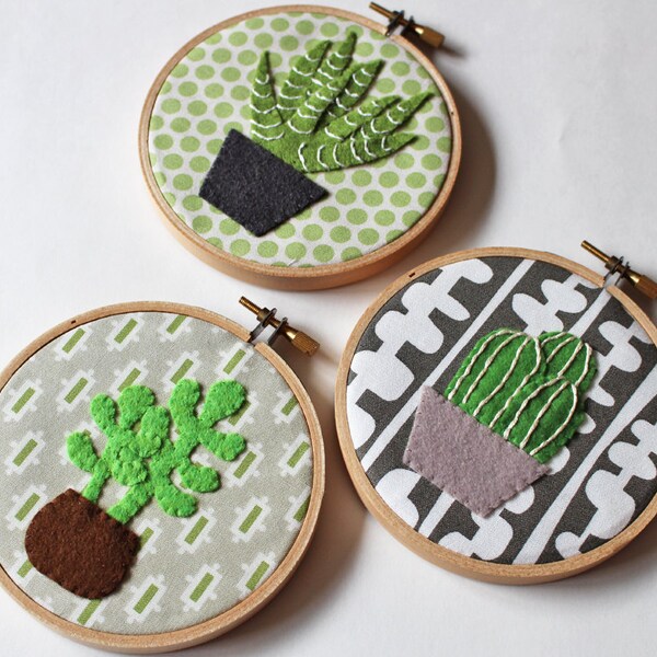 Cactus wall art embroidery hoop home decor cacti succulents plants green felt appliqué wall decor leaf potted plants