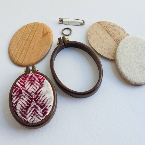 MADE-TO-ORDER - Mini hoop embroidery frame kit - Not laser - Premium hardwood: walnut or cherry - 42 x 55 mm