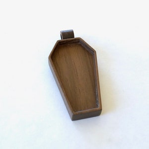 Coffin blank pendant tray - Hardwood - 24 x 44 mm cavity - Wooden bail