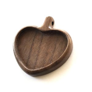 Heart pendant blank setting - Hardwood - 40 x 32 mm cavity