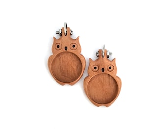 Owls - Very small pendants or EARRINGS blanks - Hardwood - 20 mm cavity - Set of two