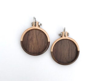 Small pendants or EARRING bases - Hardwood: maple and walnut - 25.5 mm cavity diameter - Set of two